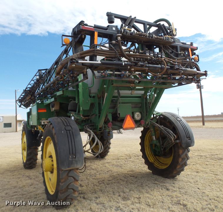 image for item DD1229 2013 John Deere 4830 sprayer