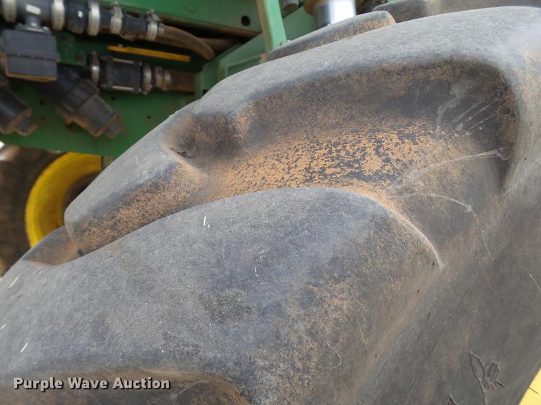 image for item DD1229 2013 John Deere 4830 sprayer