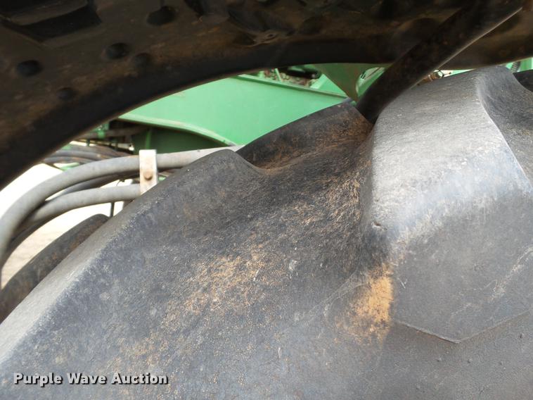 image for item DD1229 2013 John Deere 4830 sprayer