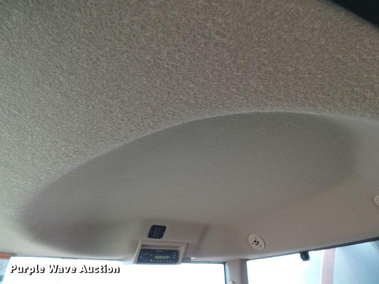 image for item DD1229 2013 John Deere 4830 sprayer