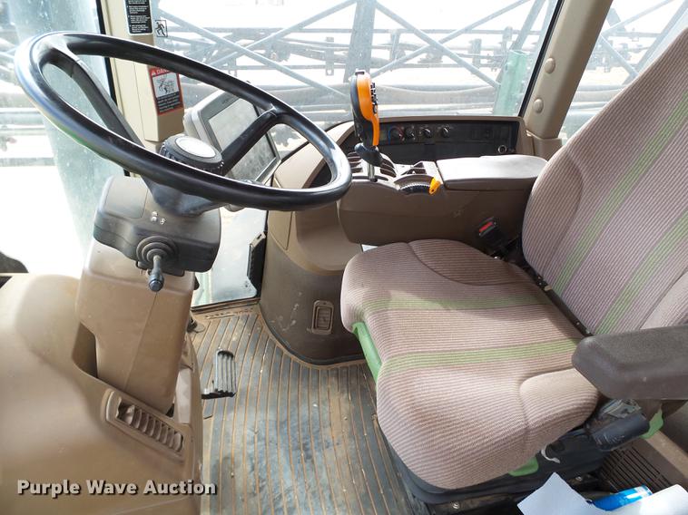 image for item DD1229 2013 John Deere 4830 sprayer