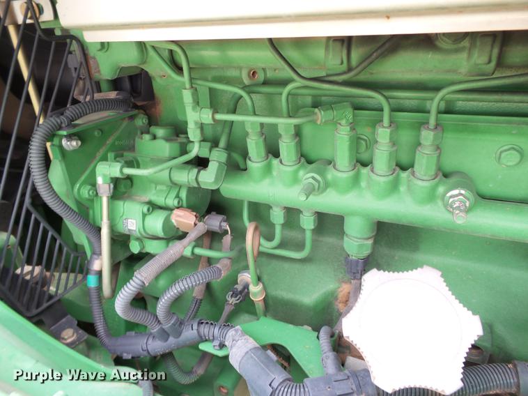 image for item DD1229 2013 John Deere 4830 sprayer