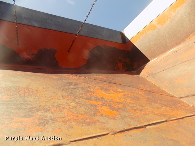 image for item DD2809 Harvest-king gravity wagon