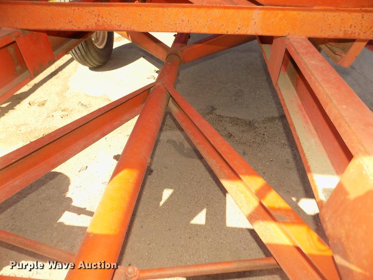 image for item DD2809 Harvest-king gravity wagon