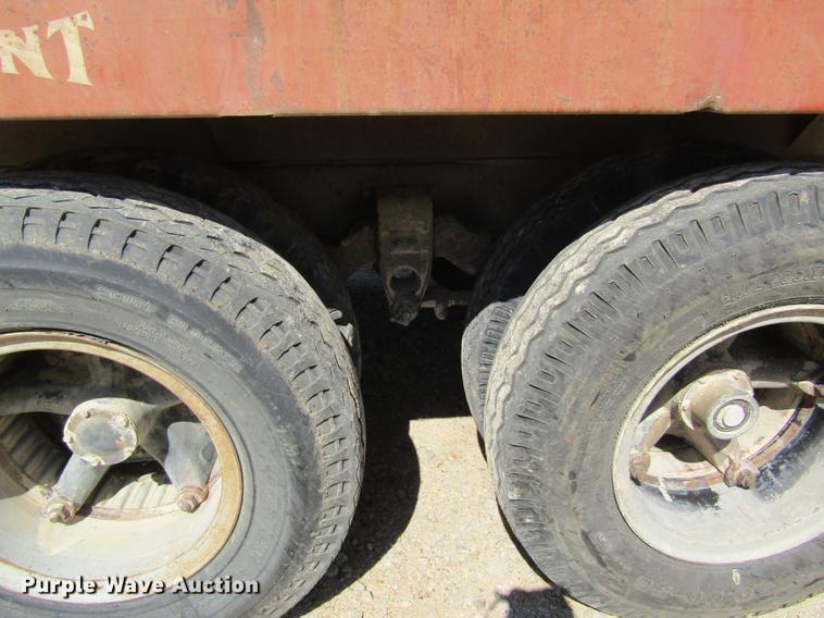image for item DD8747 1974 GMC 6000 grain truck