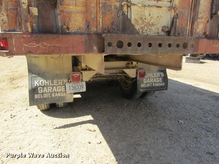 image for item DD8747 1974 GMC 6000 grain truck