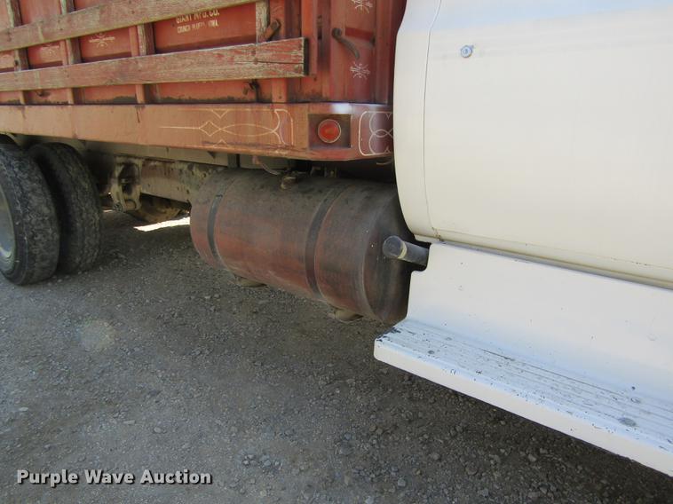 image for item DD8747 1974 GMC 6000 grain truck