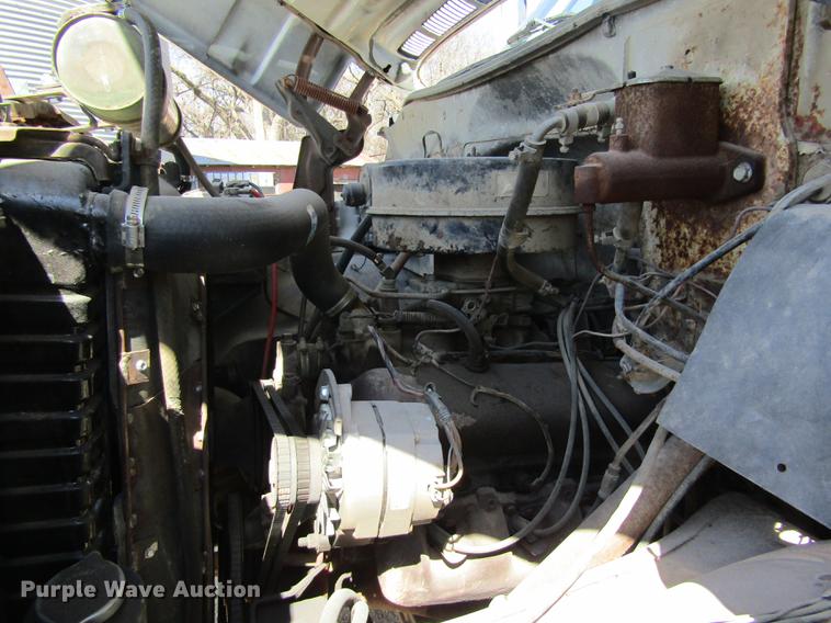 image for item DD8747 1974 GMC 6000 grain truck