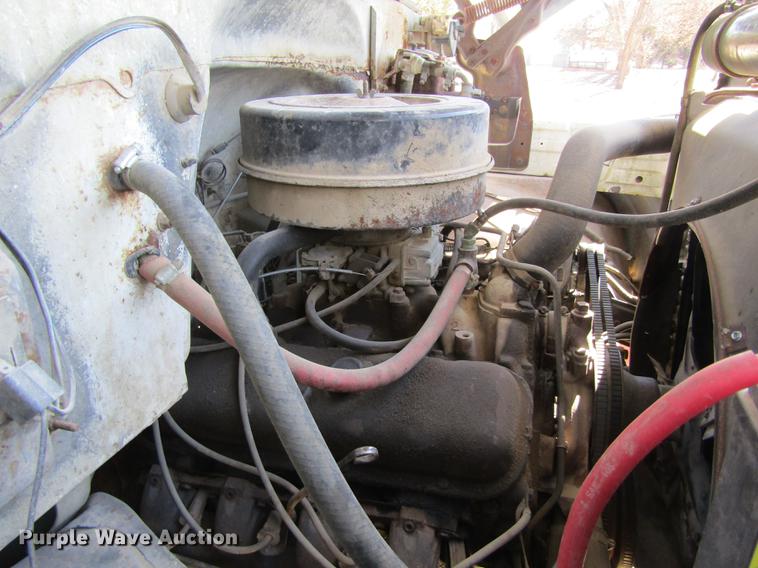 image for item DD8747 1974 GMC 6000 grain truck