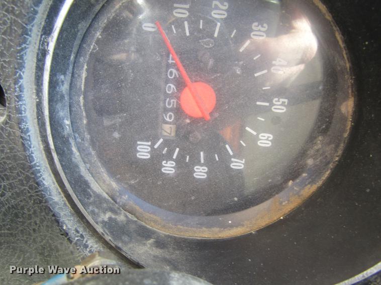 image for item DD8747 1974 GMC 6000 grain truck