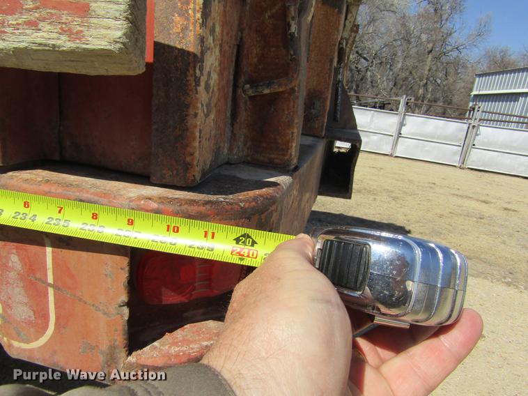 image for item DD8747 1974 GMC 6000 grain truck