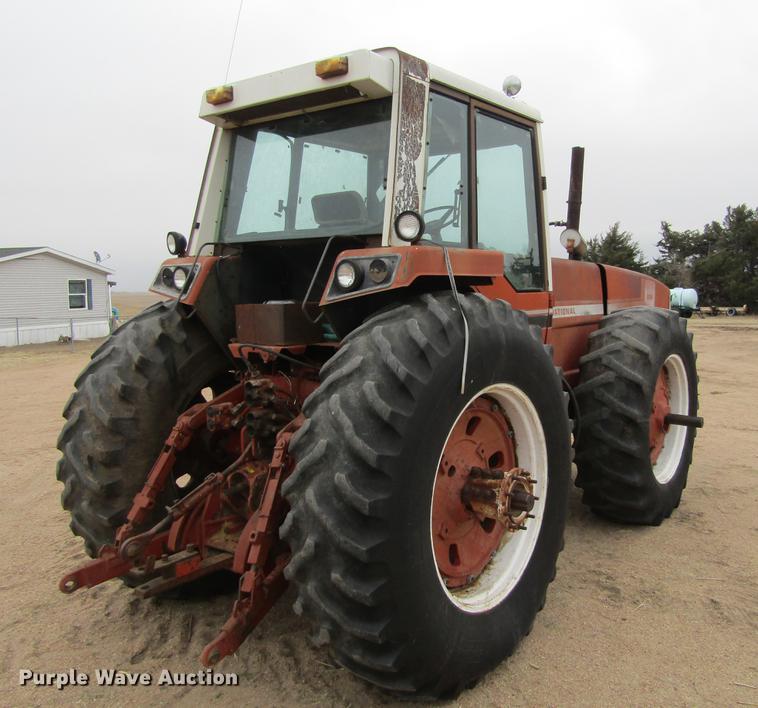 image for item DE6691 International 3788 4WD tractor