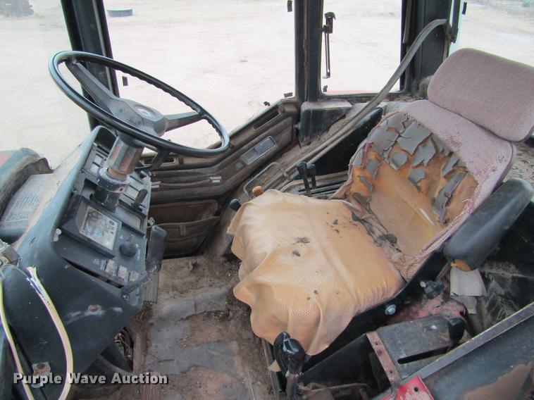 image for item DE6691 International 3788 4WD tractor