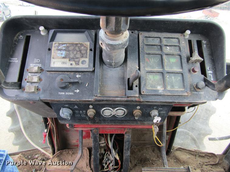 image for item DE6691 International 3788 4WD tractor