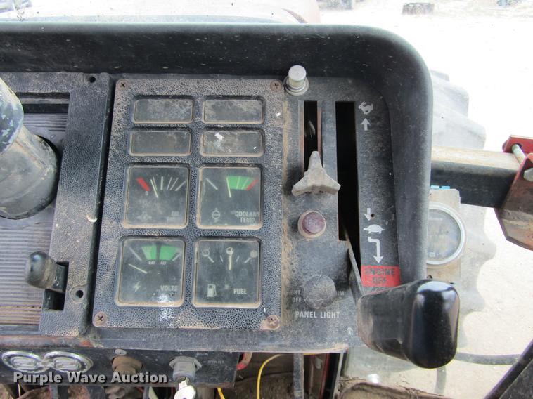 image for item DE6691 International 3788 4WD tractor