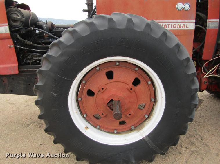 image for item DE6691 International 3788 4WD tractor