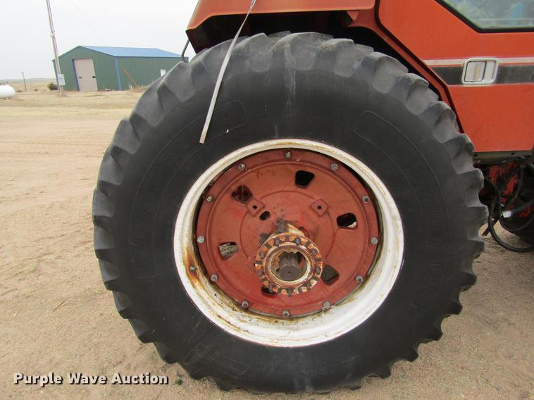 image for item DE6691 International 3788 4WD tractor