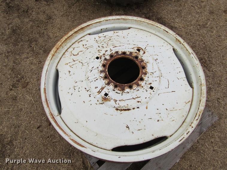 image for item DE6691 International 3788 4WD tractor