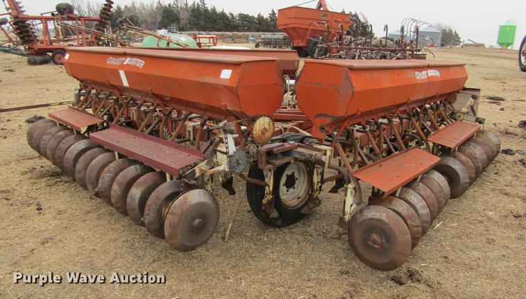 image for item DE6693 CrustBuster grain drill