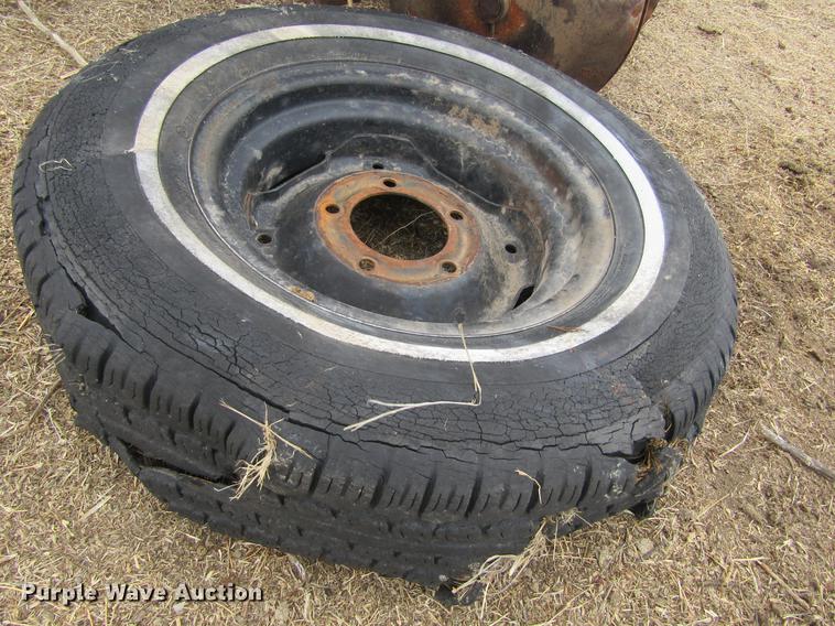 image for item DE6693 CrustBuster grain drill