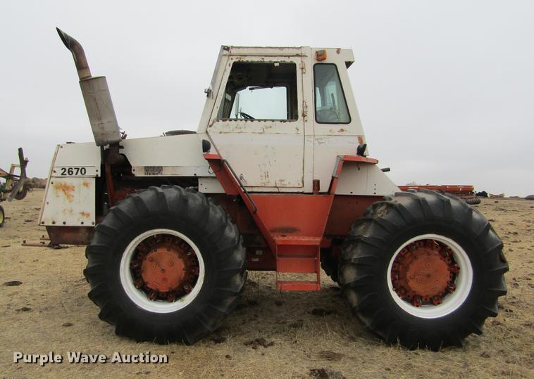 image for item DE6694 Case 2670 4WD tractor