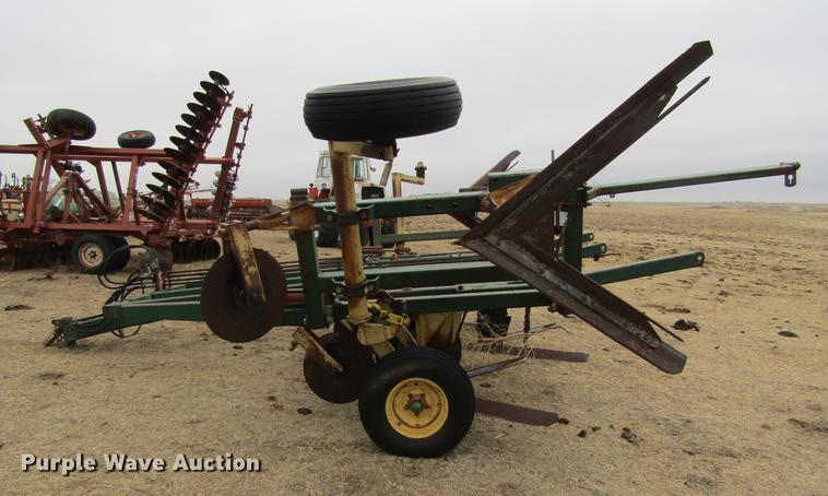 image for item DE6695 Noble 5X5 sweep plow