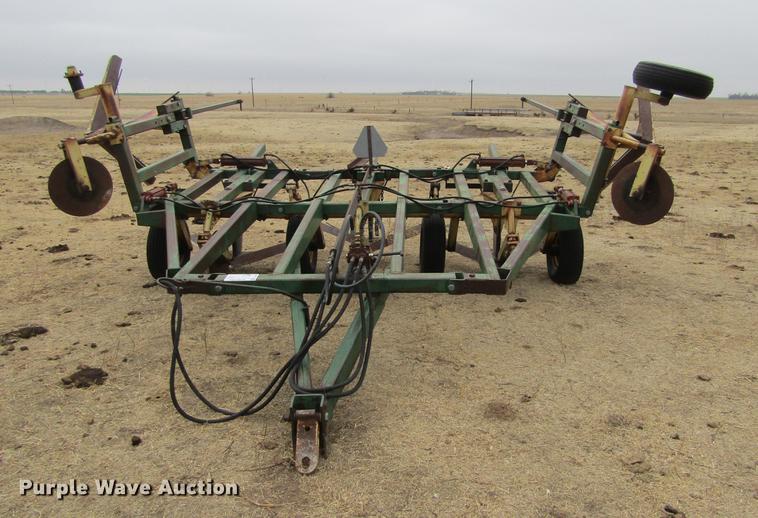 image for item DE6695 Noble 5X5 sweep plow
