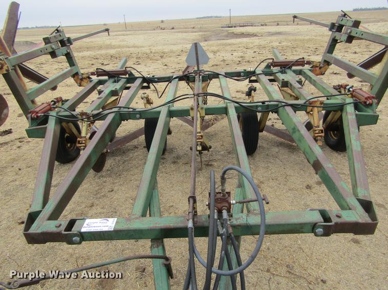 image for item DE6695 Noble 5X5 sweep plow
