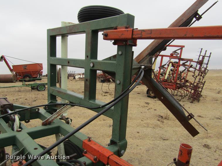 image for item DE6696 Flex King KB4-18 4X5 sweep plow