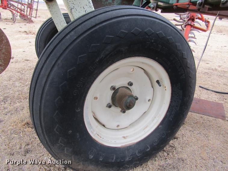 image for item DE6696 Flex King KB4-18 4X5 sweep plow