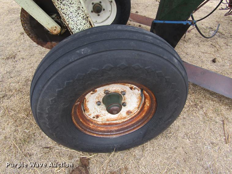 image for item DE6696 Flex King KB4-18 4X5 sweep plow