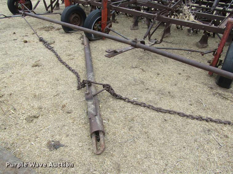 image for item DE6697 Dempster grain drill