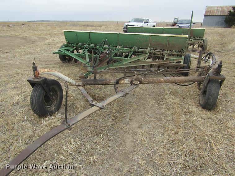 image for item DE6699 John Deere grain drill