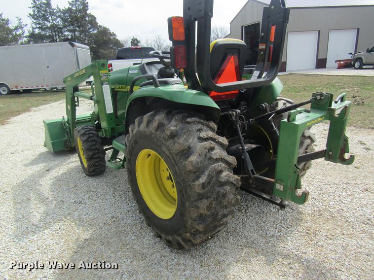 image for item DF9487 2004 John Deere 4310 tractor