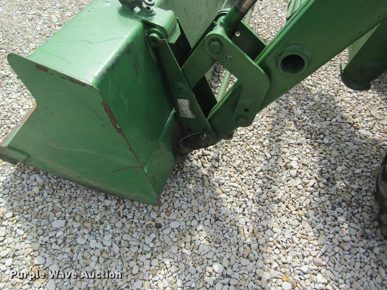 image for item DF9487 2004 John Deere 4310 tractor