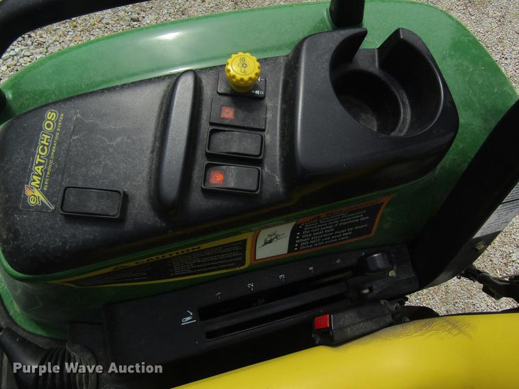 image for item DF9487 2004 John Deere 4310 tractor