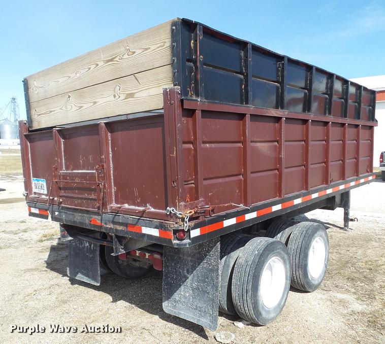 image for item DZ9280 2010 Special Construction grain trailer