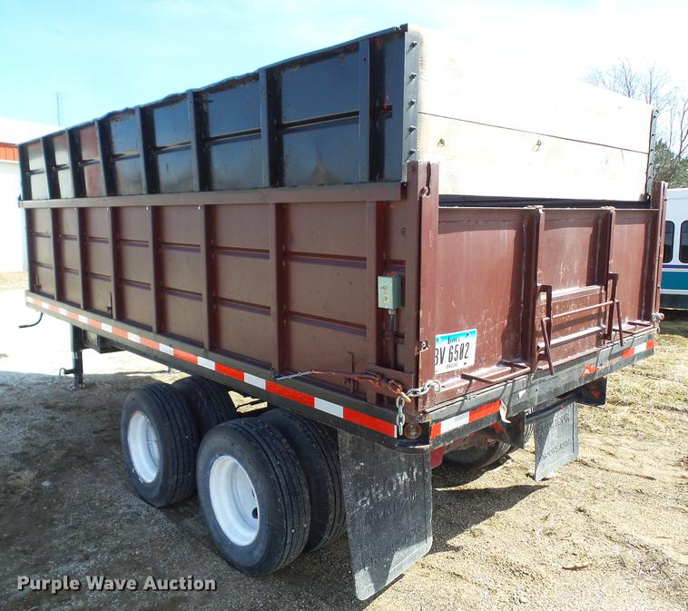 image for item DZ9280 2010 Special Construction grain trailer