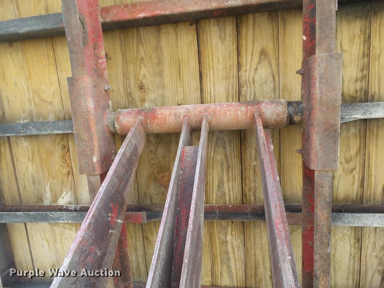 image for item DZ9280 2010 Special Construction grain trailer