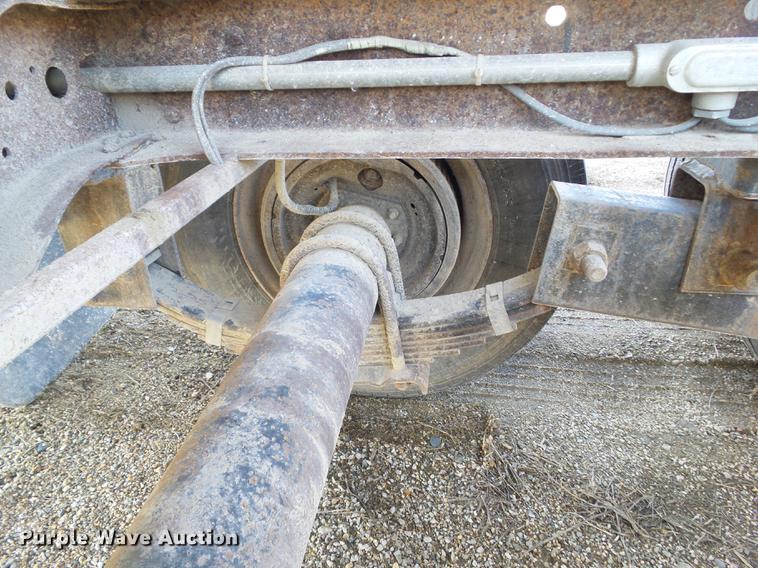 image for item DZ9280 2010 Special Construction grain trailer