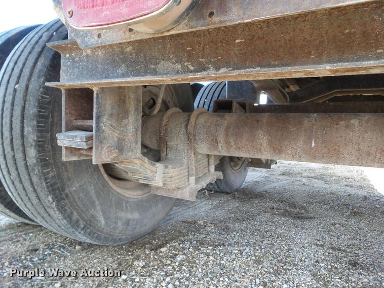 image for item DZ9280 2010 Special Construction grain trailer