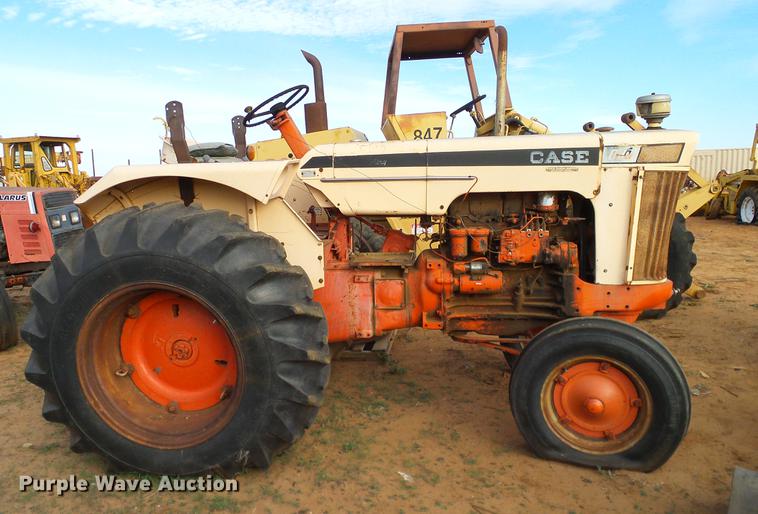 1968 Case 830 Comfort King tractor in Marlow, OK Item DZ9768 sold