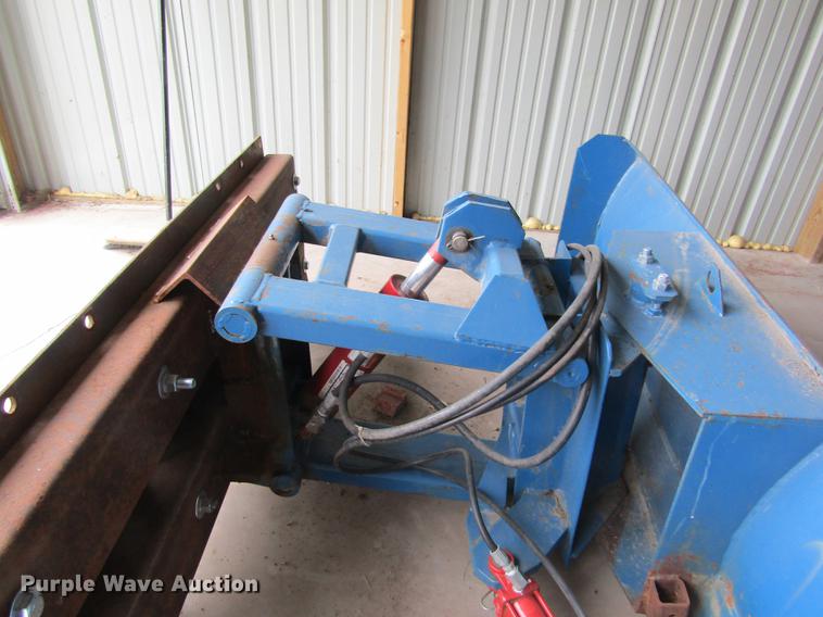 image for item EI9313 Ford skid steer blade