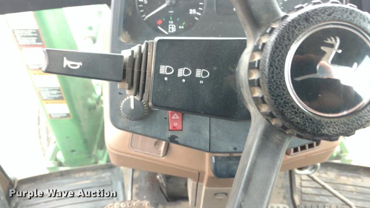 image for item EJ9524 1997 John Deere 6200 tractor