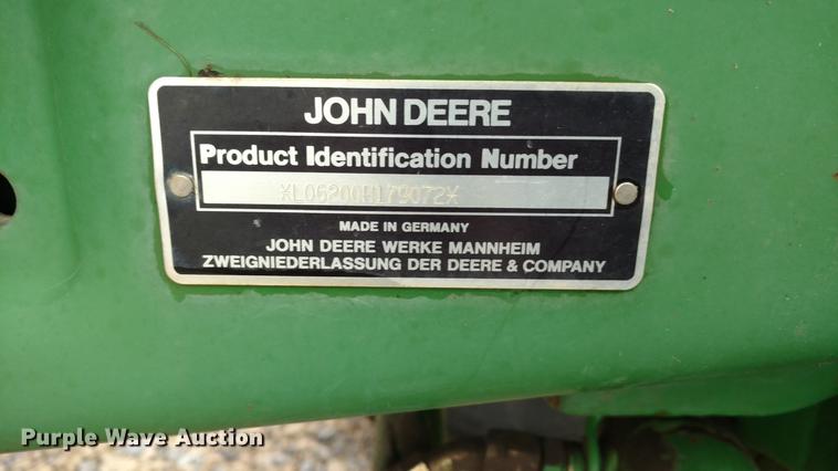 image for item EJ9524 1997 John Deere 6200 tractor
