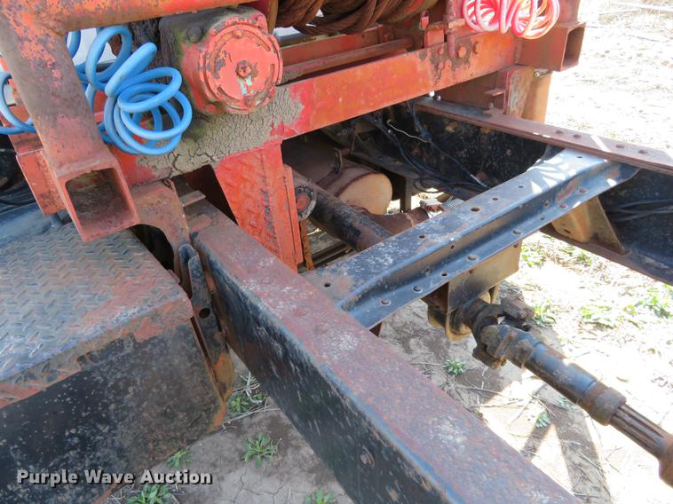 image for item EJ9539 1978 Ford 7000 semi truck