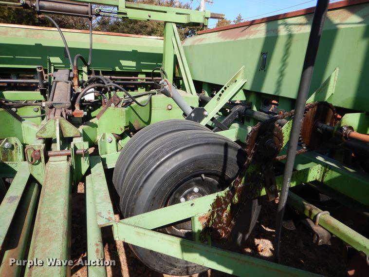 image for item EJ9812 Great Plains Full Press 30 grain drill