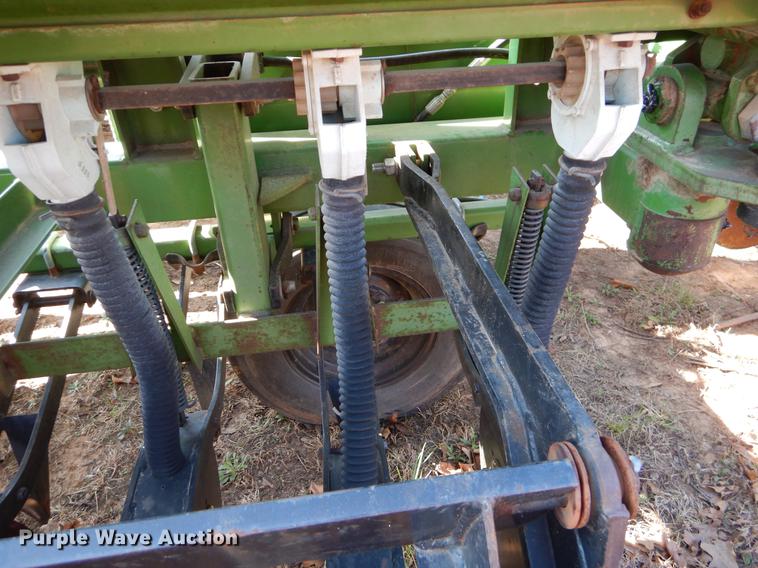 image for item EJ9812 Great Plains Full Press 30 grain drill