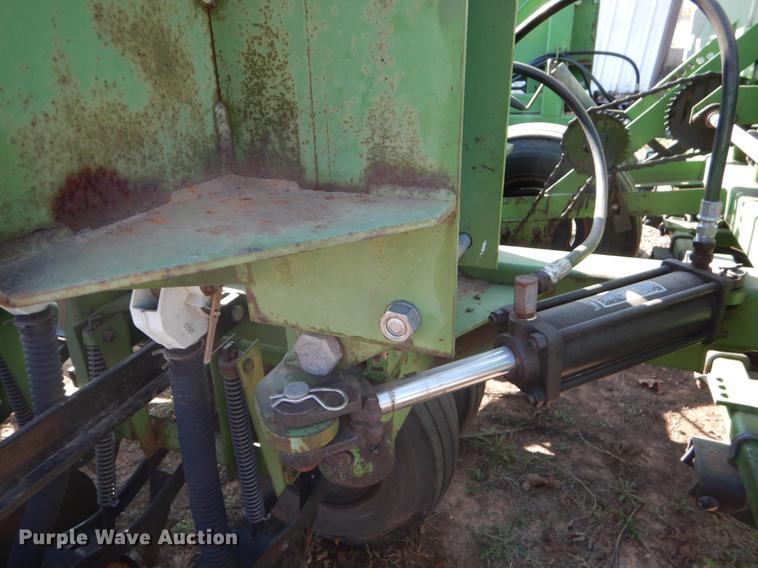 image for item EJ9812 Great Plains Full Press 30 grain drill