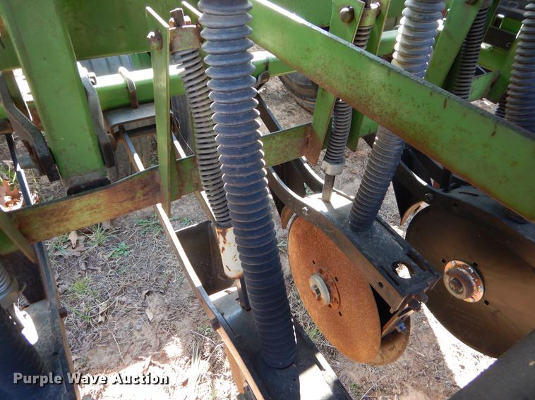 image for item EJ9812 Great Plains Full Press 30 grain drill